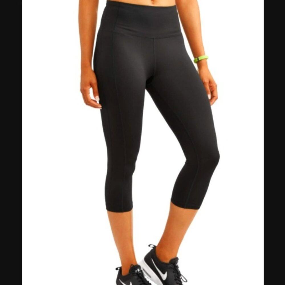 NWT Performance Qwick - Dry Leggings S